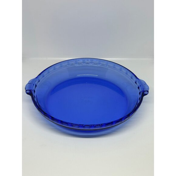 VTG Pyrex Cobalt Blue Pie Plate – 1980s Bakeware 10" Round USA Farmhouse Kitchen - Picture 2 of 6